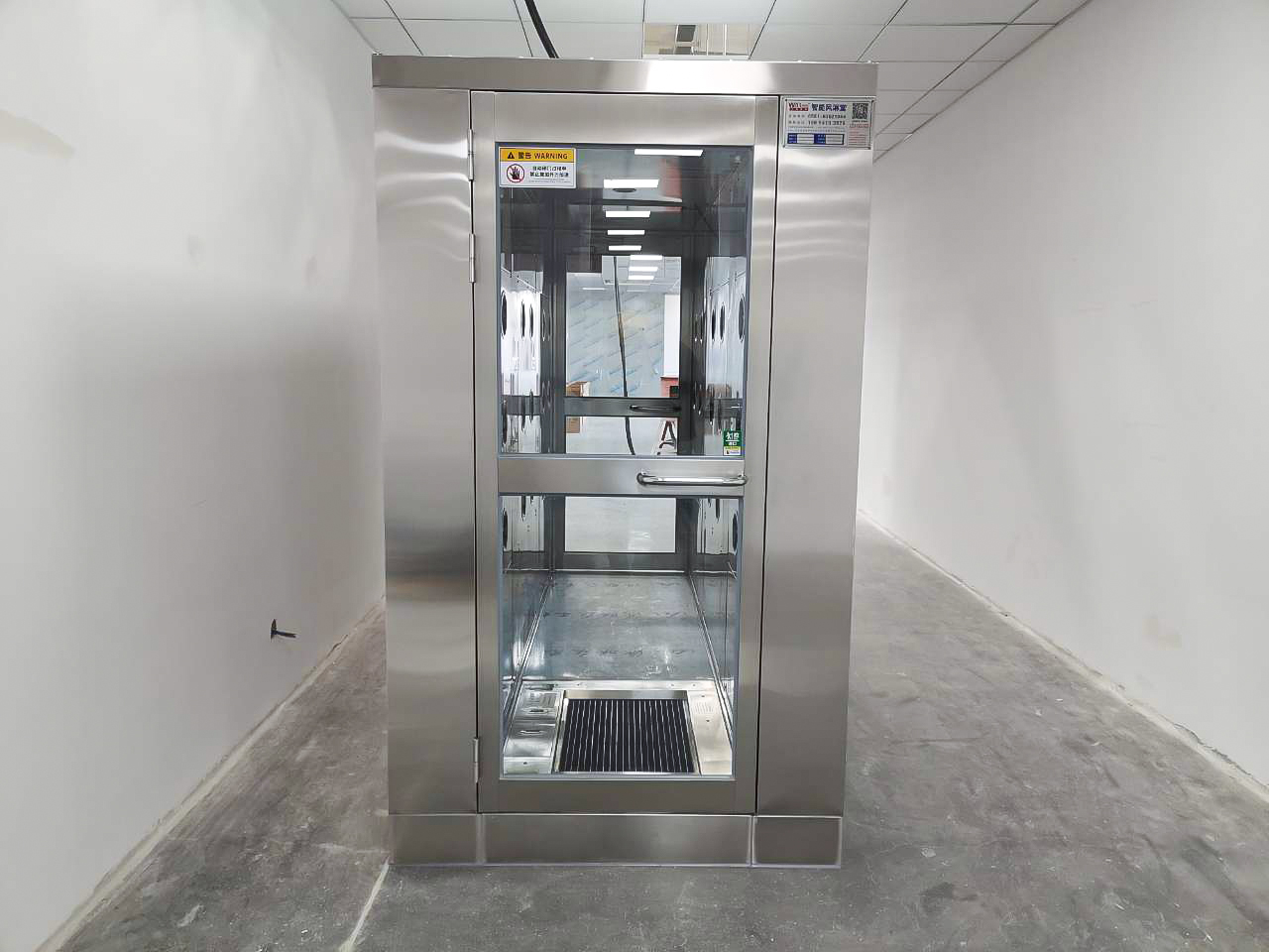 濟(jì)南杰迪機(jī)車科技有限公司風(fēng)淋室安裝